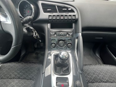 Peugeot 3008 1.6 hdi 115ch fap bvm6 allure courroie 2024 occasion simplicicar la ciotat simplicicar simplicibike france