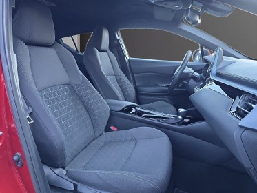Toyota c-hr hybride rc18 122 ch edition première main car play régulateur adaptatif garantie 12 mois occasion simplicicar...