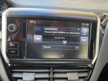 Peugeot 2008 1.2 puretech 82ch ss etg5 allure occasion paris 15ème (75) simplicicar simplicibike france