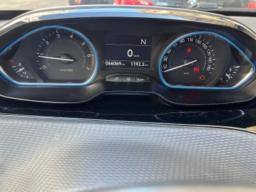 Peugeot 2008 1.2 puretech 82ch ss etg5 allure occasion paris 15ème (75) simplicicar simplicibike france