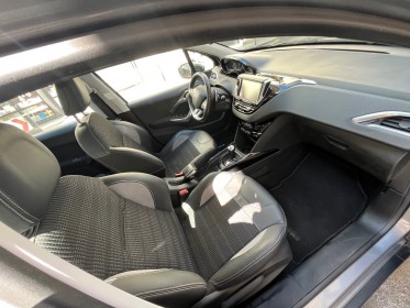 Peugeot 2008 1.2 puretech 82ch ss etg5 allure occasion paris 15ème (75) simplicicar simplicibike france