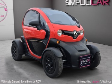 Renault twizy life 45 batterie en location garantie 12 mois occasion simplicicar vichy simplicicar simplicibike france