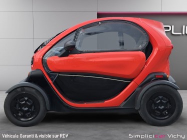 Renault twizy life 45 batterie en location garantie 12 mois occasion simplicicar vichy simplicicar simplicibike france
