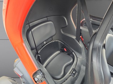 Renault twizy life 45 batterie en location garantie 12 mois occasion simplicicar vichy simplicicar simplicibike france