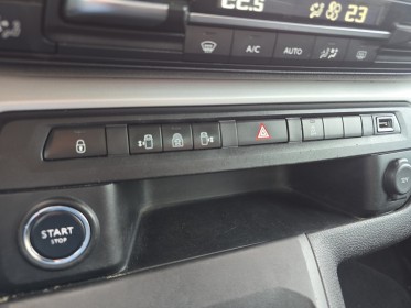 Peugeot traveller business 2.0 bluehdi 150ch ss bvm6 vip business  moteur reconditionné avec 70 000km occasion avignon (84)...