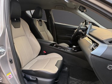 Toyota c-hr hybride mc19 2.0l collection/apple carplay/siege chauffant/ occasion paris 17ème (75)(porte maillot) simplicicar...