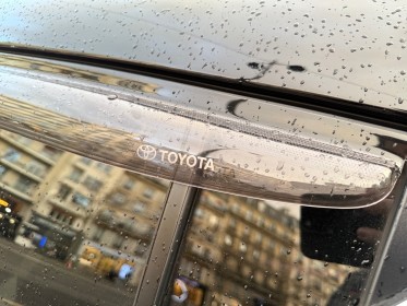 Toyota c-hr hybride mc19 2.0l collection/apple carplay/siege chauffant/ occasion paris 17ème (75)(porte maillot) simplicicar...