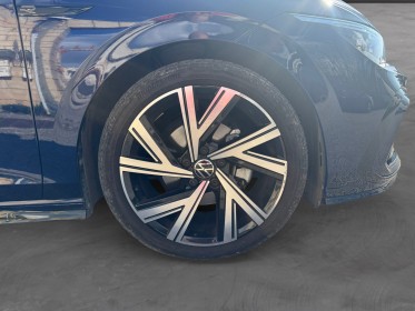 Volkswagen golf viii 1.5 tsi 16v turbo hybrid r-line  dsg7 r-line  acc, toit pano, sieges sport chauffant , iq light ......
