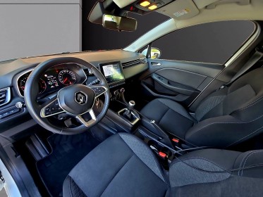 Renault clio v 1.5 dci 85ch. business apple carplay  android auto / radars de recul / gps / garantie 12 mois occasion avignon...