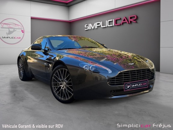 Aston martin vantage coupe v8 séquentielle occasion simplicicar frejus  simplicicar simplicibike france