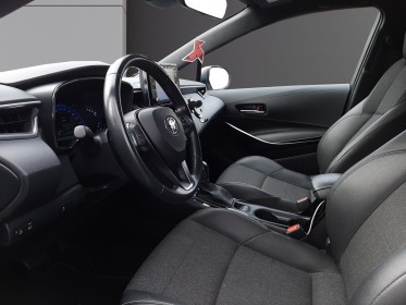Toyota corolla hybride my22 2022 122h design full entretien toyota garantie constructeur apple car play caméra de recul...