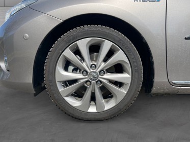 Toyota auris touring sports hybride 136h style  / entretien full toyota occasion simplicicar st-maximin simplicicar...