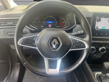 Renault clio v e-tech 140 zen garantie 12 mois occasion montreuil (porte de vincennes)(75) simplicicar simplicibike france