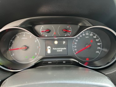 Opel grandland x 2.0 diesel 177 ch bva8 ultimate garantie 12 mois occasion montreuil (porte de vincennes)(75) simplicicar...