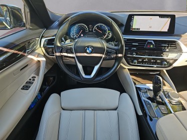 Bmw serie 5 g30 xdrive luxury 520 d 190 ch  bva8 / toit ouvrant occasion osny simplicicar simplicibike france