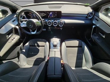 Mercedes classe a éclairage d'ambiance / amg line 250 e / eq power 8g-dct / occasion osny simplicicar simplicibike france