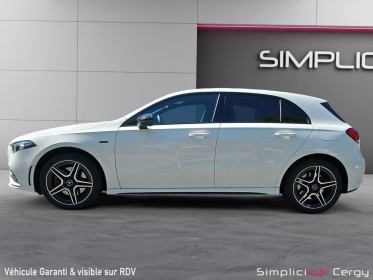 Mercedes classe a éclairage d'ambiance / amg line 250 e / eq power 8g-dct / occasion osny simplicicar simplicibike france