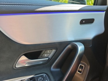 Mercedes classe a éclairage d'ambiance / amg line 250 e / eq power 8g-dct / occasion osny simplicicar simplicibike france