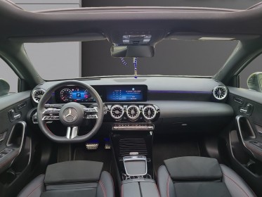 Mercedes classe a 180 7g-dct amg line new volant full option occasion paris 17ème (75)(porte maillot) simplicicar...