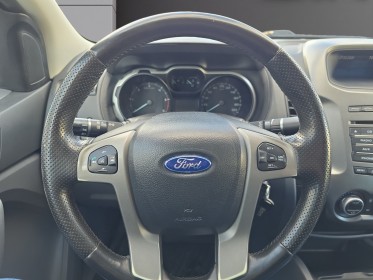 Ford ranger double cabine 2.2 tdci 150 4x4 limited attelage hard top sièges chauffants garantie 12 mois occasion simplicicar...