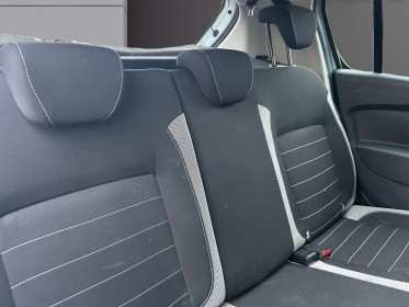Dacia sandero 90 stepway navy garantie 12 mois. occasion simplicicar caen  simplicicar simplicibike france