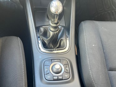Renault megane iii berline tce 115 energy eco2 dynamique occasion paris 15ème (75) simplicicar simplicibike france