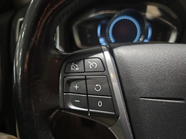 Volvo s60 d4 181 ch ss summum révisée garantie 12 mois occasion simplicicar vichy simplicicar simplicibike france