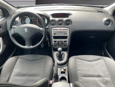 Peugeot 308 1.6 vti 120ch confort pack occasion simplicicar grenoble simplicicar simplicibike france