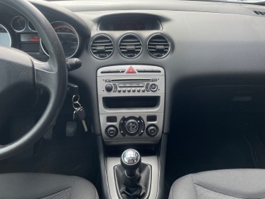 Peugeot 308 1.6 vti 120ch confort pack occasion simplicicar grenoble simplicicar simplicibike france