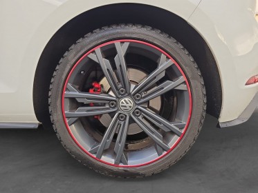 Volkswagen golf 2.0l tsi 230 ch dsg6 gti performance toit ouvrant révisée garantie 12 mois occasion simplicicar vichy...