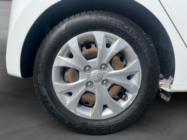 Hyundai i10 1.2 87 pack evidence occasion simplicicar brive la gaillarde  simplicicar simplicibike france