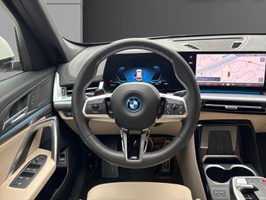 Bmw ix1 edrive 20 tout électrique m sport cuir végane crème garantie 12 mois constructeur occasion scl 56 - simplicicar...