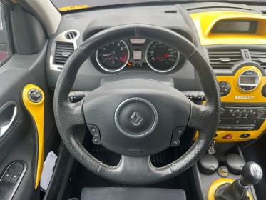 Renault megane ii coupe 2.0t 16v f1 team r26 occasion simplicicar pau simplicicar simplicibike france