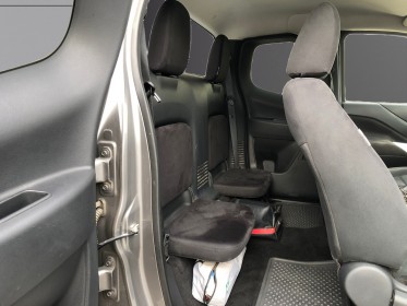 Nissan navara np300 2.3 dci 160 king cab tekna occasion toulouse (31) simplicicar simplicibike france
