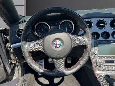 Alfa romeo spider 1750 tbi 200cv italia independent occasion toulouse (31) simplicicar simplicibike france