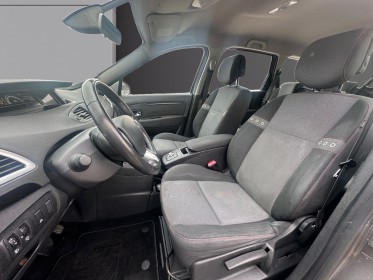 Renault grand scenic iii expression dci 110 fap eco2 edc 7 pl occasion avignon (84) simplicicar simplicibike france