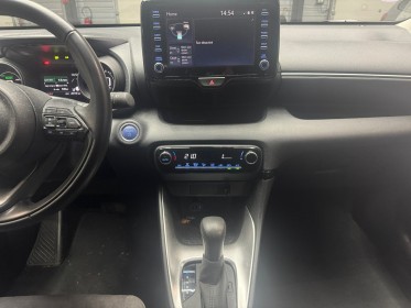 Toyota yaris hybride my22 116h design occasion simplicicar pau simplicicar simplicibike france