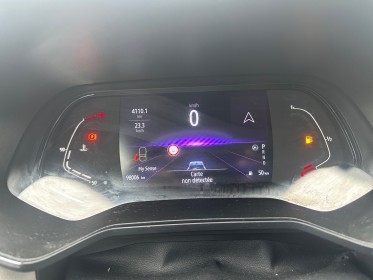 Renault clio v 2020 tce 130 edc initiale paris, garantie 12 mois toute option occasion simplicicar villejuif  simplicicar...