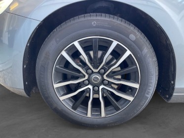 Volvo v40 business d2 120 momentum business - entretien volvo occasion simplicicar la fleche simplicicar simplicibike france