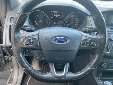 Ford focus 1.0 ecoboost 125 ss st line occasion simplicicar la ciotat simplicicar simplicibike france