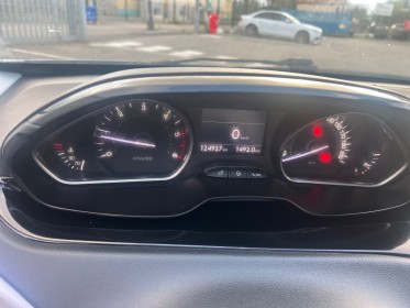 Peugeot 208 1.4 hdi 68ch fap bvm5 allure occasion avignon (84) simplicicar simplicibike france
