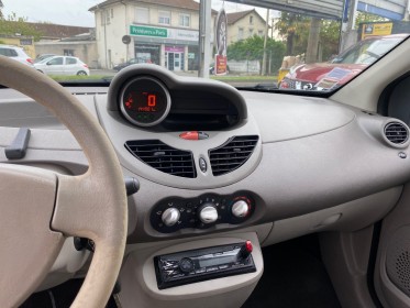Renault twingo ii 1.5 dci 65 eco2 dynamique occasion simplicicar livry gargan simplicicar simplicibike france