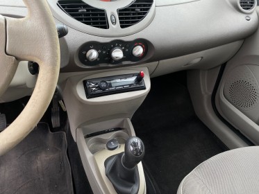 Renault twingo ii 1.5 dci 65 eco2 dynamique occasion simplicicar livry gargan simplicicar simplicibike france