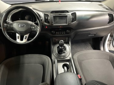 Kia sportage 2.0 crdi 136 4wd active // attelage remorque occasion simplicicar pertuis  simplicicar simplicibike france