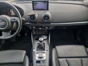 Audi a3 sportback sline 2.0 tdi 184   cuir xenon toit pano boite 6 camera garantie 12 mois occasion avignon (84) simplicicar...