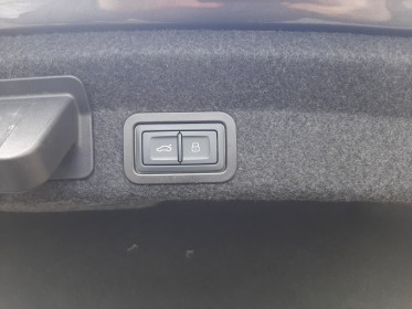 Audi a6 a6 50 tfsie 299 ch s tronic 7 quattro avus extended entretien audi toit ouvrant sièges Électriques/chauffants......