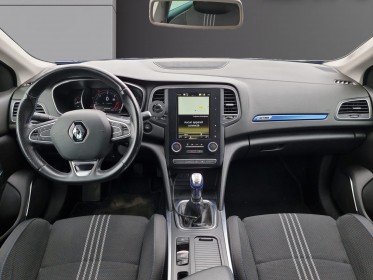 Renault megane iv berline blue dci 115 intens / garantie 12 mois minimum / occasion simplicicar pontarlier simplicicar...