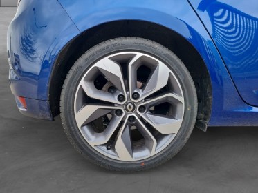 Renault megane iv berline blue dci 115 intens / garantie 12 mois minimum / occasion simplicicar pontarlier simplicicar...