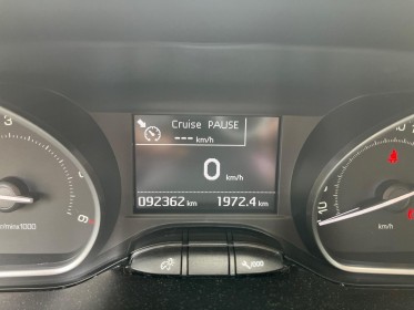 Peugeot 208 bluehdi 100ch ss bvm5 gt line/ distribution neuve occasion simplicicar la ciotat simplicicar simplicibike france
