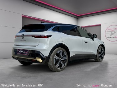 Renault megane e-tech ev60 220ch super charge iconic camera 360 / 1 ère main garantie 12 mois occasion simplicicar royan...